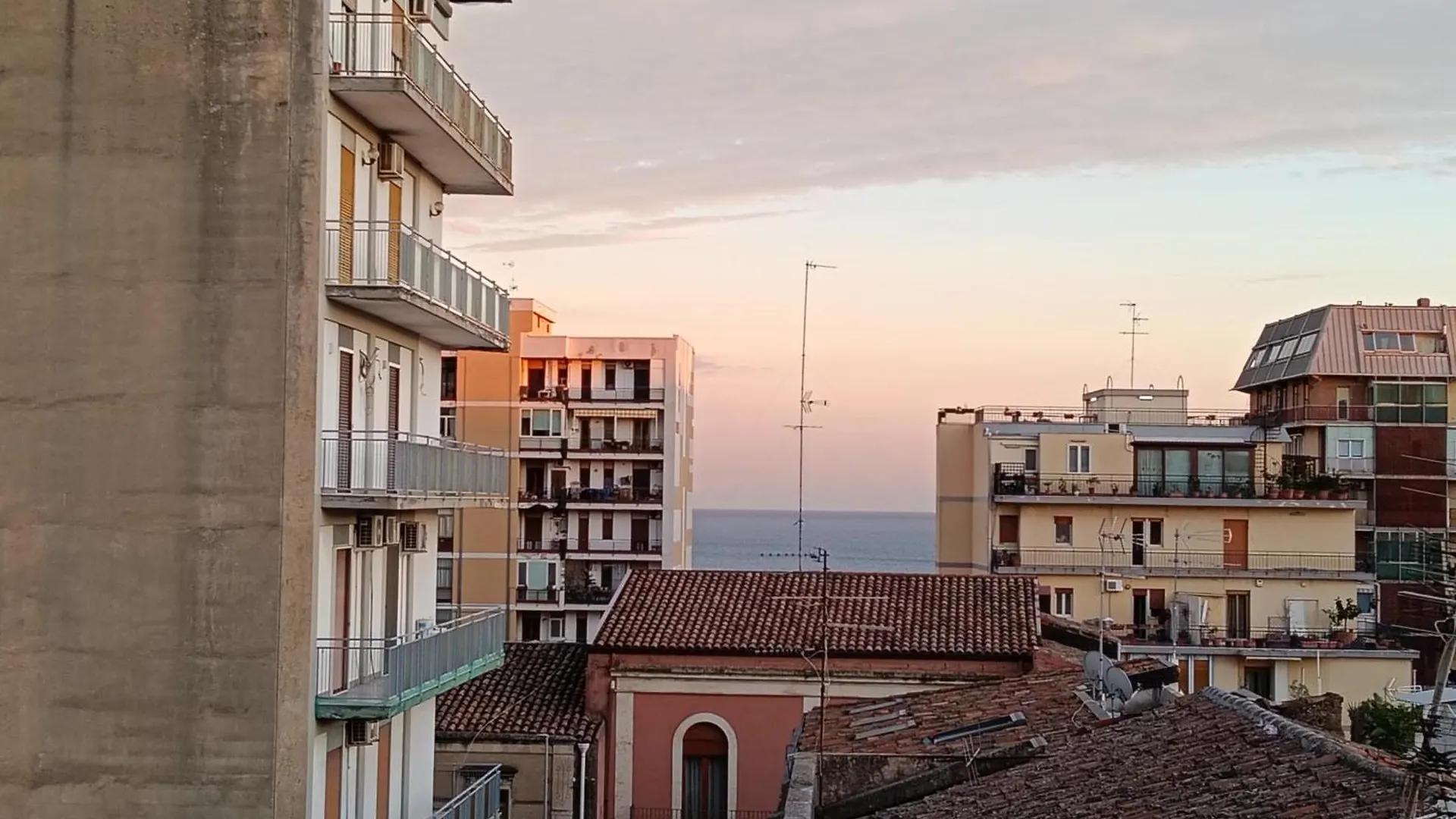 Apartment Guardia Amuri Home Catania